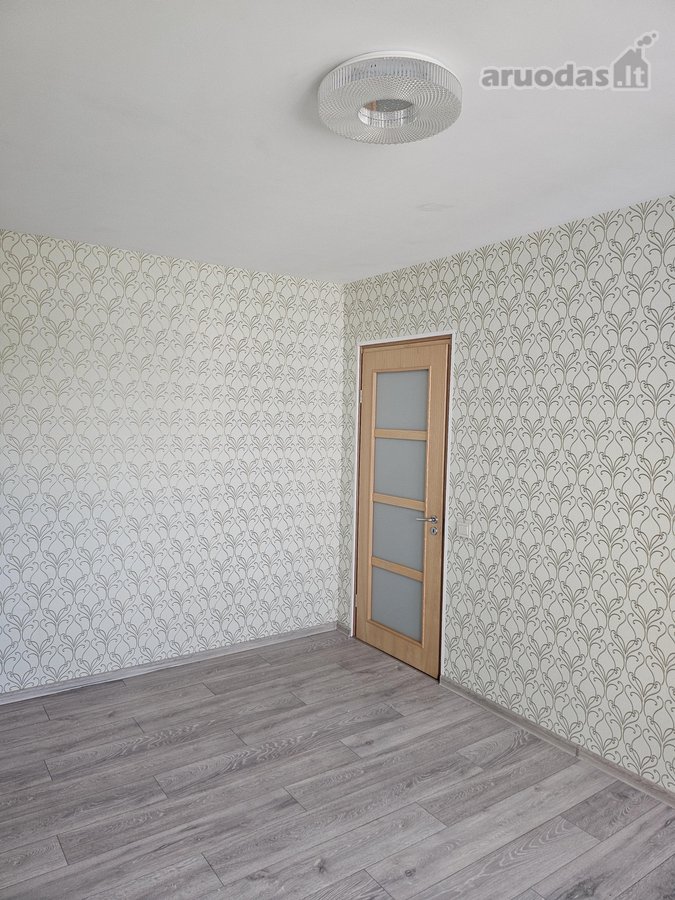Parduodamas kokybiškai įrengtas šviesus ir - nuotraukos Nr. 6