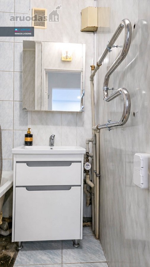 Pilnai Įrengtas 3 Kambarių Butas Renovuotame - nuotraukos Nr. 33
