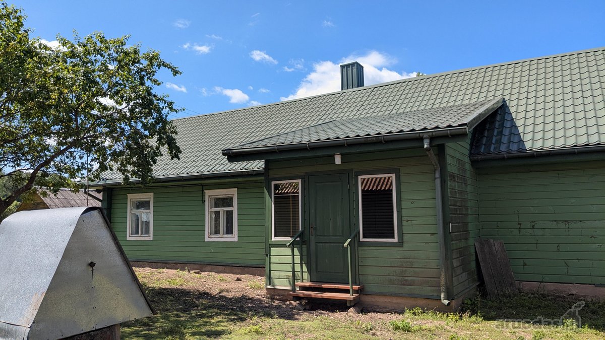 Name yra virtuvė, du kambariai ir veranda. - nuotraukos Nr. 2