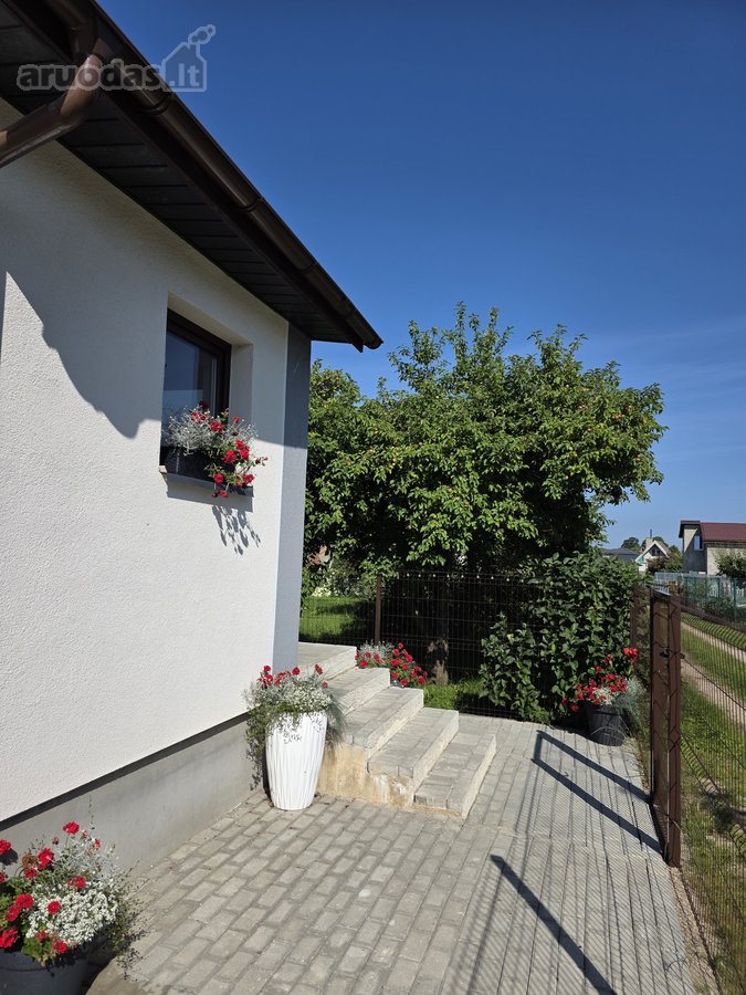 Parduodamas Erdvus Ir Šiuolaikiškas Namas - nuotraukos Nr. 42