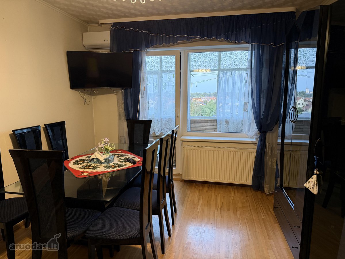Nuomojamas Tvarkingas Trijų Kambarių Butas - nuotraukos Nr. 3