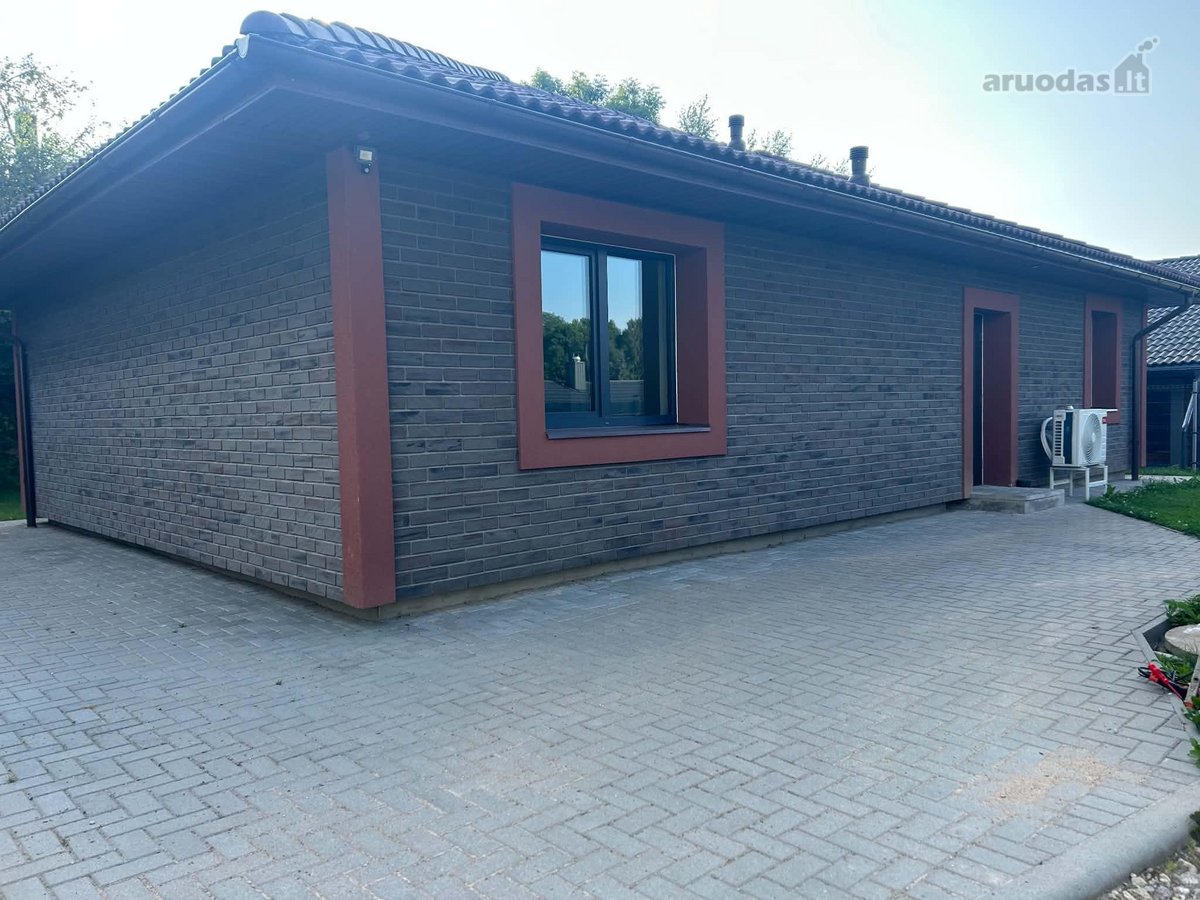 Išnuomojamas naujos statybos namas. Galima - nuotraukos Nr. 2