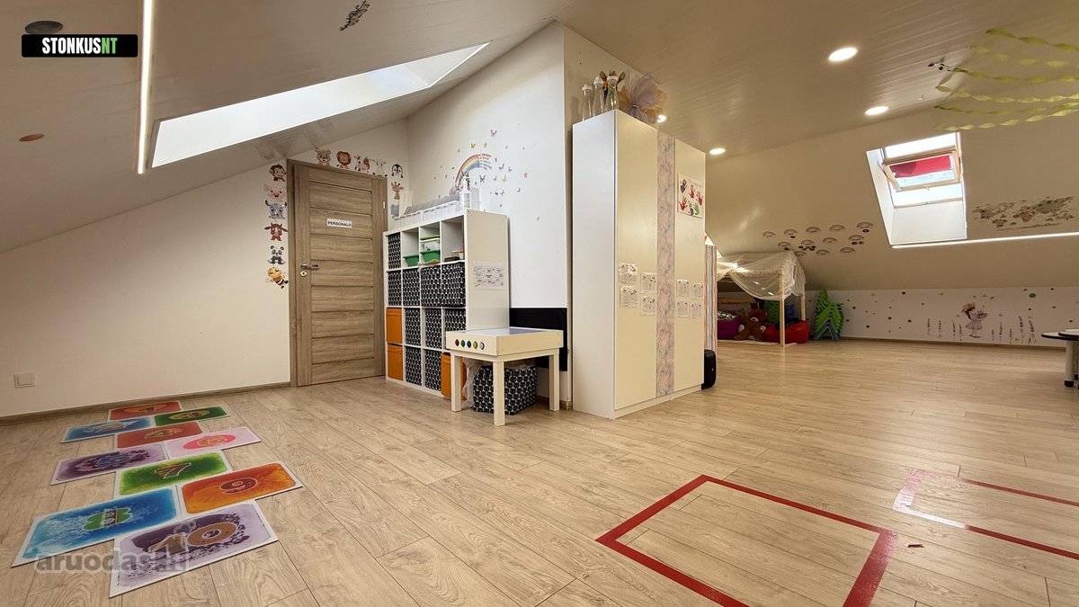 Modernus A+ klasės namas su plačiomis - nuotraukos Nr. 13