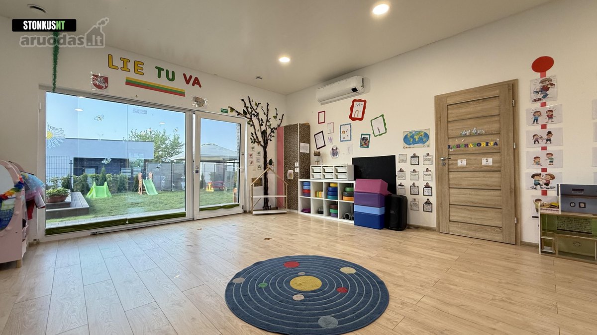 Modernus A+ klasės namas su plačiomis - nuotraukos Nr. 21