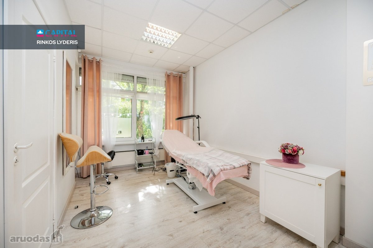 Parduodamas Itin Erdvus 4 Kambarių Butas - nuotraukos Nr. 23
