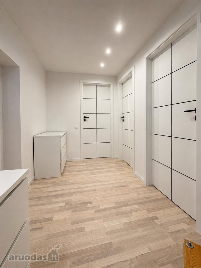 Parduodamas Išskirtinis 3 Kambarių Butas Per - nuotraukos Nr. 19