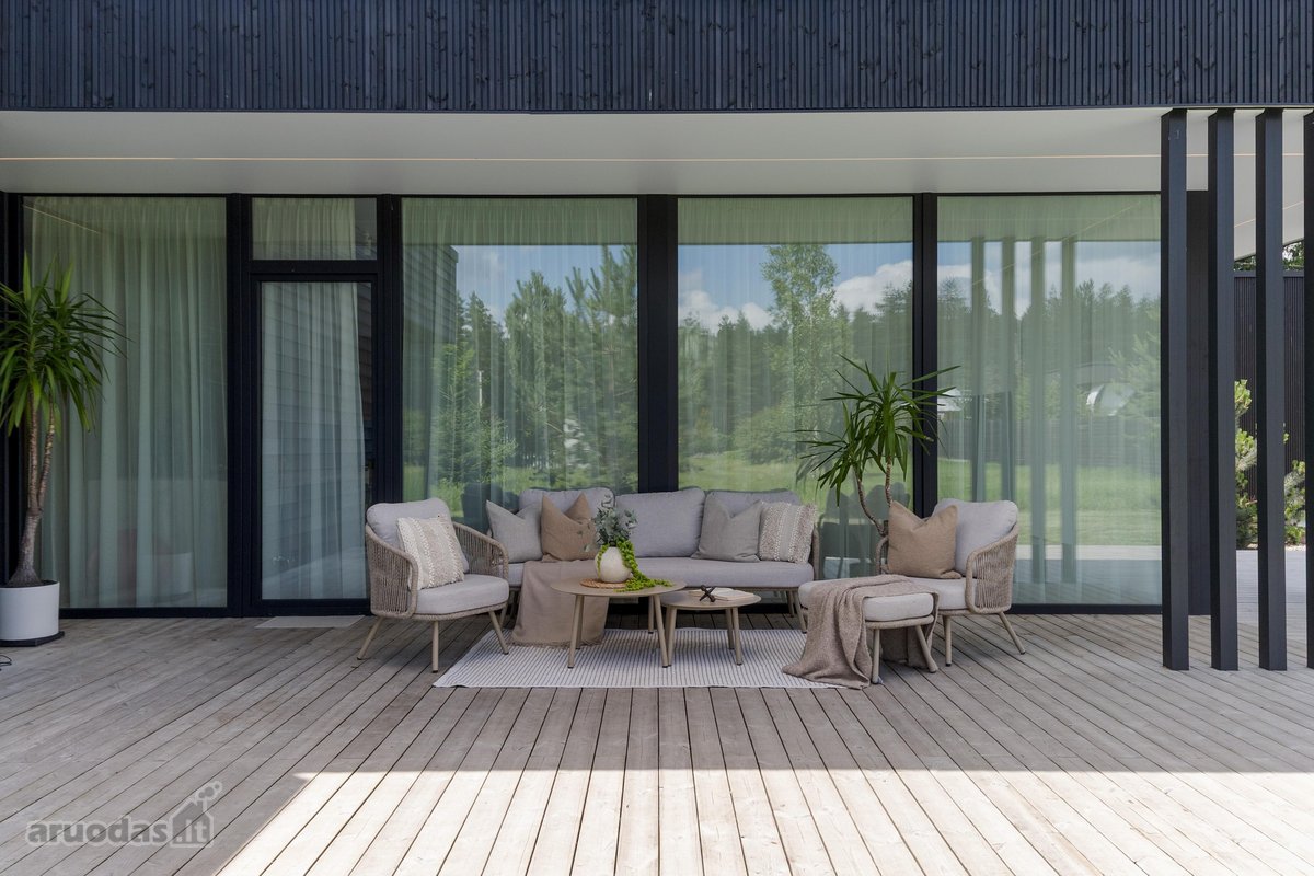 Išskirtinės architektūros, namas pušų - nuotraukos Nr. 2