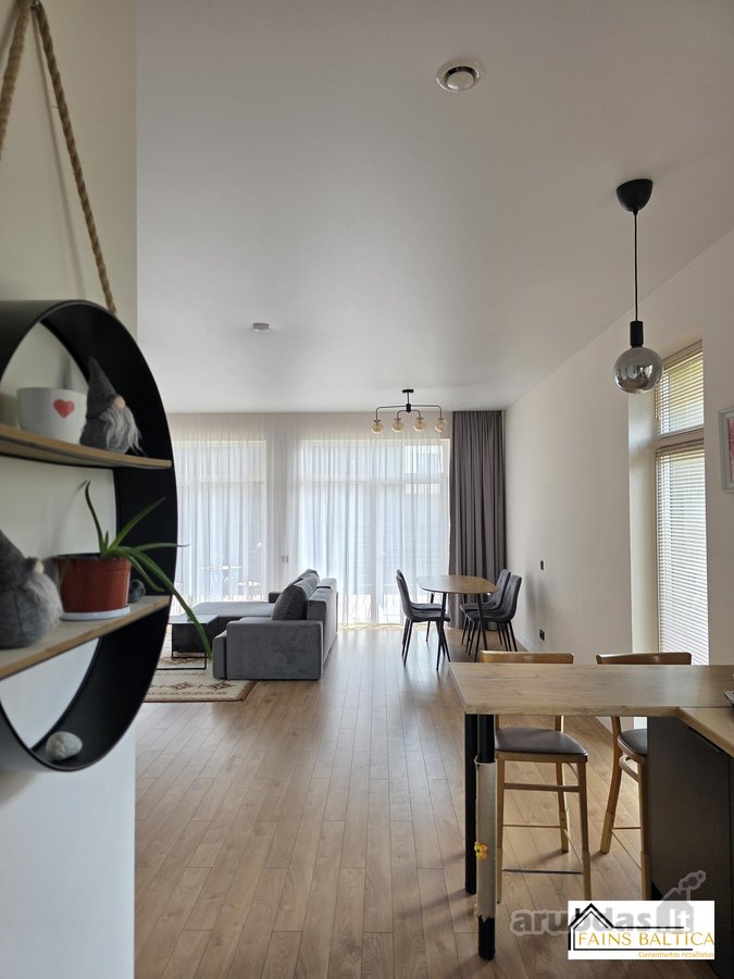 Šviesus 4 kambarių kotedžas su privačia - nuotraukos Nr. 11