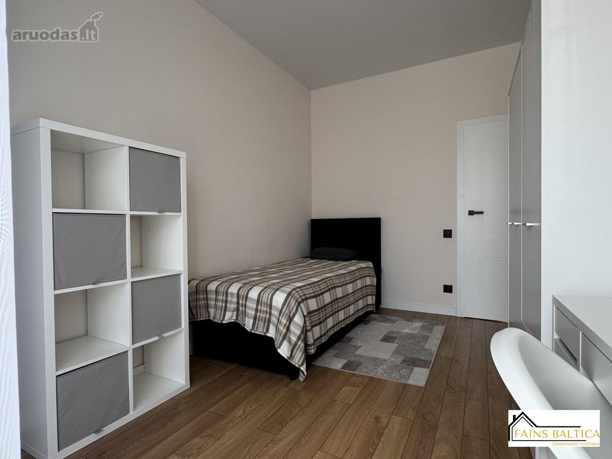 Šviesus 4 kambarių kotedžas su privačia - nuotraukos Nr. 33
