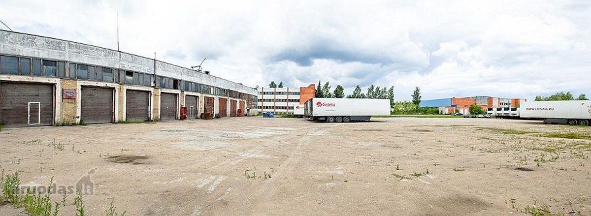 2vnt. po 85m2 aukštis 4,50-8,40m. Automobiliu - nuotraukos Nr. 2