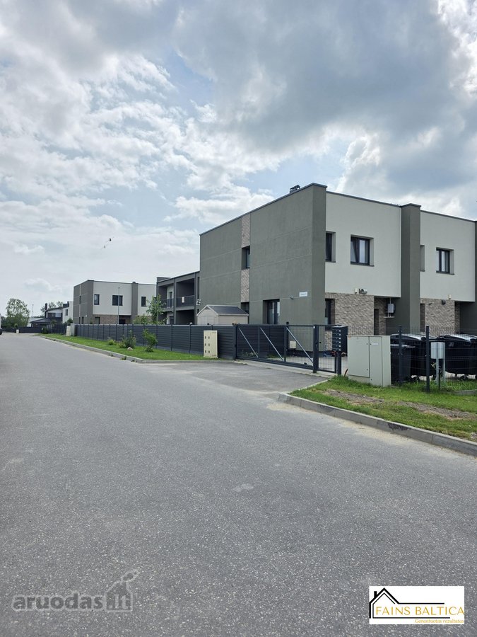 Šviesus 4 kambarių kotedžas su privačia - nuotraukos Nr. 44