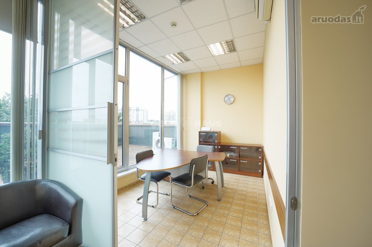 Išnuomojamos 76,13 m² administracinės - nuotraukos Nr. 10