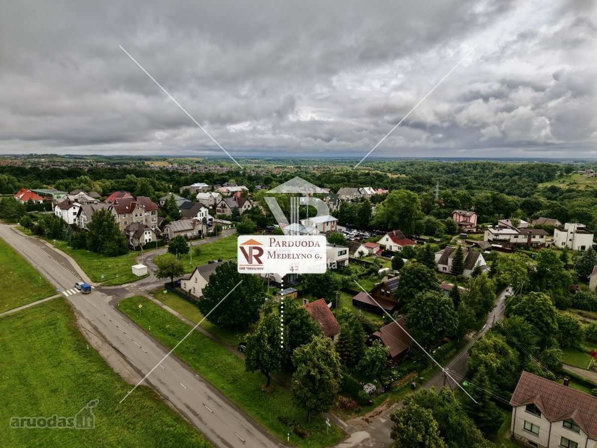 Parduodama 3 kambarių butas su 2,05 aro žemės - nuotraukos Nr. 12
