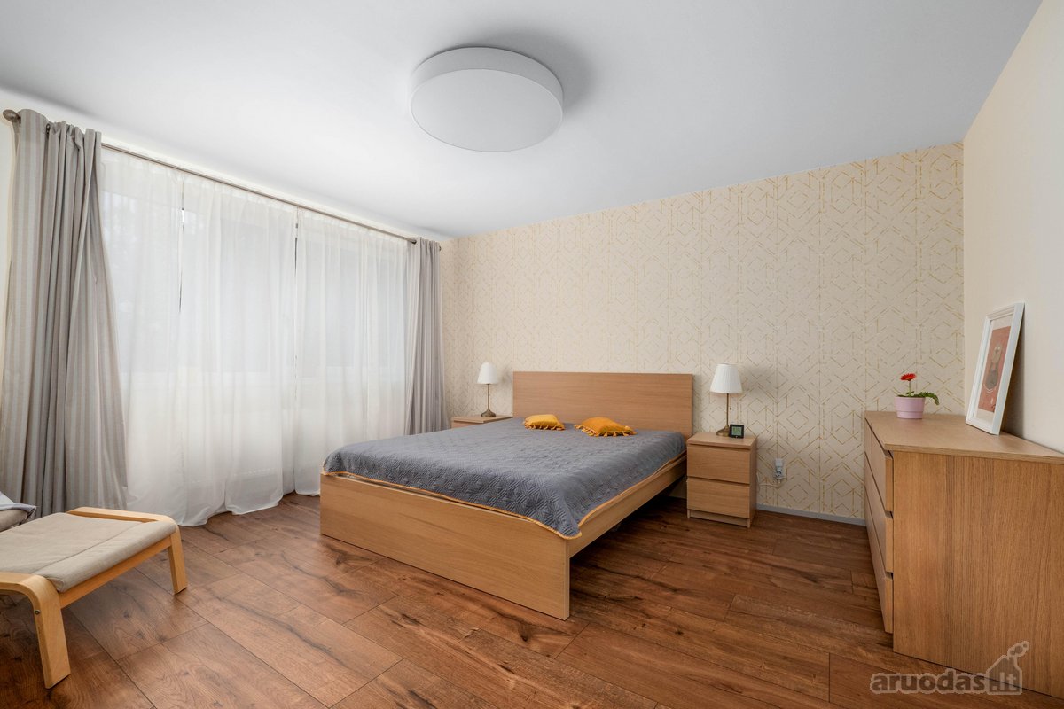 Erdvus 3 Kambarių Butas Naujamiestyje  - nuotraukos Nr. 14