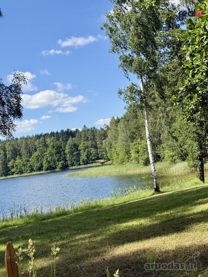 Sklypas vaizdingame Rudesos kaime, šalia - nuotraukos Nr. 2