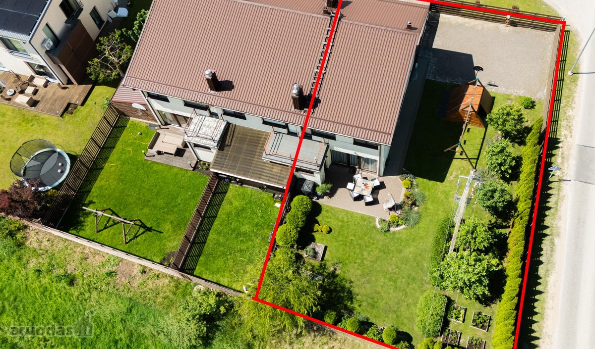 Kotedžas su nuosavu beveik 5a erdviu kiemu ir - nuotraukos Nr. 8