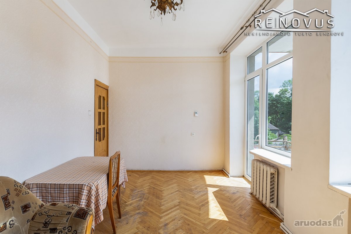 Išskirtinis 4 kambarių butas Šiaulių širdyje - nuotraukos Nr. 4