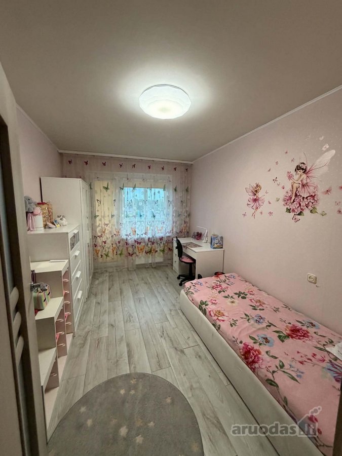 Parduodamas erdvus 3 kambarių butas Plungėje, - nuotraukos Nr. 8
