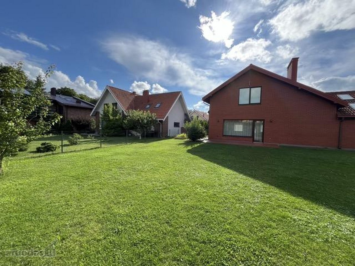 Išnuomojamas jaukus 200 m2 namas šalia - nuotraukos Nr. 4