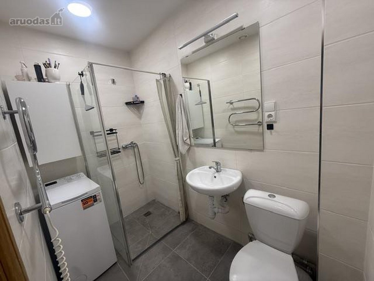 Išnuomuojamas naujai suremontuotas 2 kamb.67 - nuotraukos Nr. 13