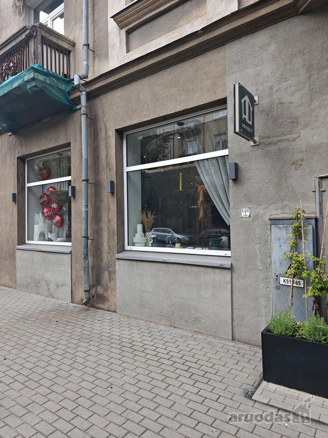 Parduodamos šviesios komercinės patalpos su 4 - nuotraukos Nr. 2