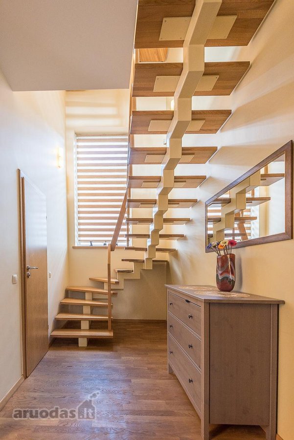 **Parduodamas 184 m² gyvenamasis namas - nuotraukos Nr. 30
