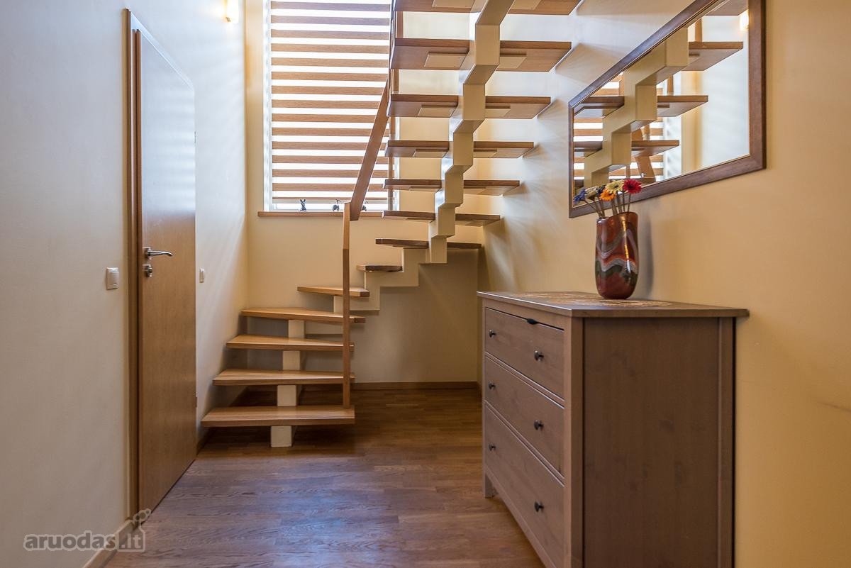 **Parduodamas 184 m² gyvenamasis namas - nuotraukos Nr. 31
