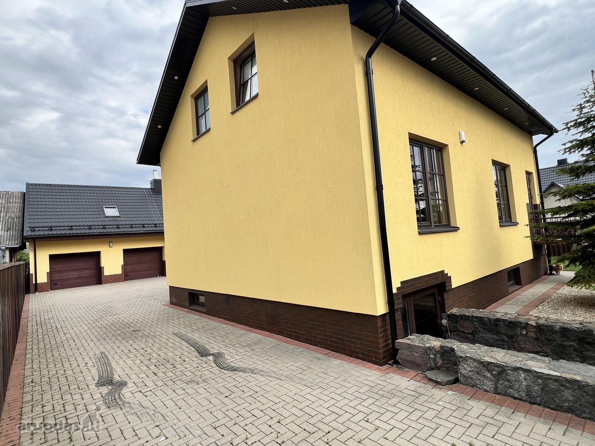 Parduodamas jaukus, kokybiškai įrengtas - nuotraukos Nr. 32
