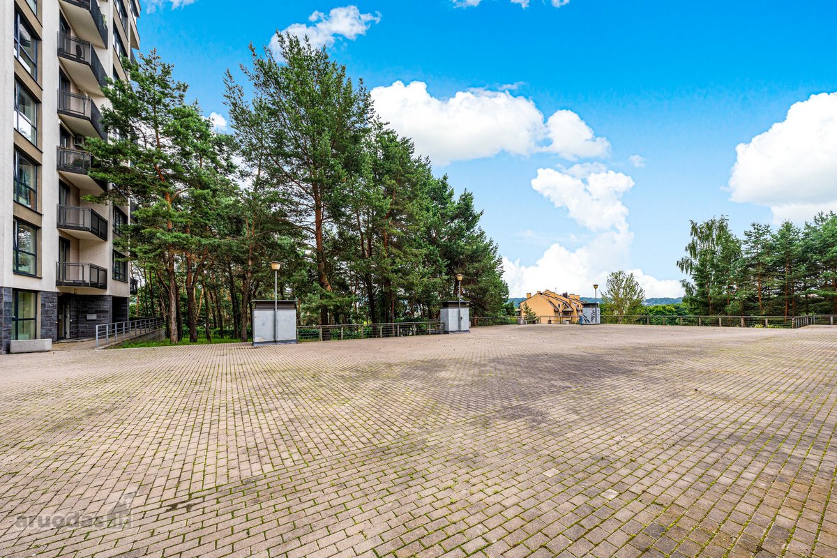 Parduodamas erdvus ir funkcionalus 3 kambarių - nuotraukos Nr. 24
