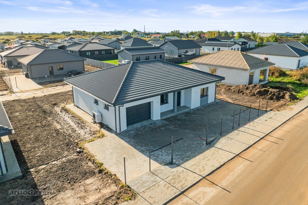 Statomas Erdvus 140 m² Namas Šalia Gindulių – - nuotraukos Nr. 32