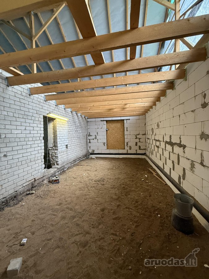 Parduodamas nebaigtos statybos namas su 6 arų - nuotraukos Nr. 11