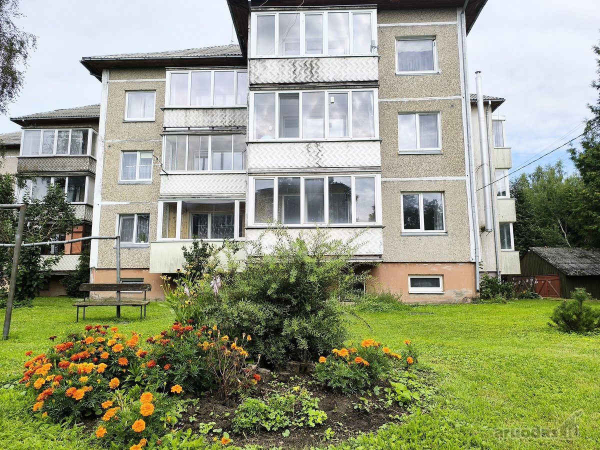 1 aukšte parduodamas erdvus 2 kambarių butas - nuotraukos Nr. 8