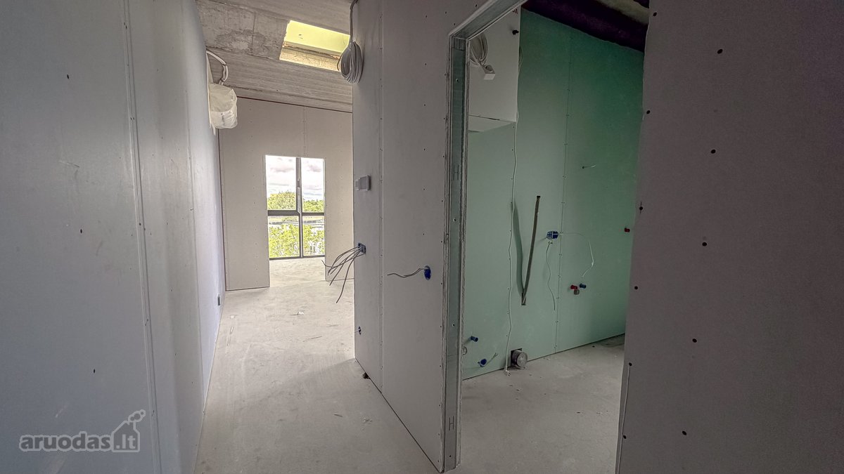Vienintelis likęs projekto apartamentas su - nuotraukos Nr. 2
