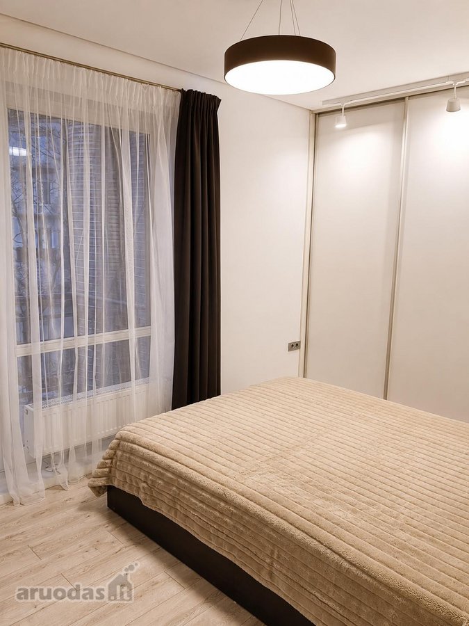 Vilniaus centro dalyje, tarp Lukiškių aikštės - nuotraukos Nr. 4