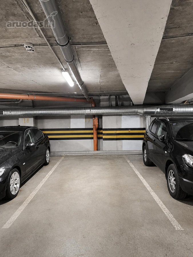 Vilniaus centro dalyje, tarp Lukiškių aikštės - nuotraukos Nr. 9