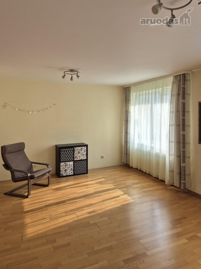Pačiame Kauno Centre parduodamas erdvus - nuotraukos Nr. 3