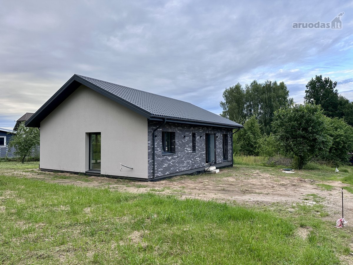 Parduodamas šiuolaikiškas 4 kambarių namas - nuotraukos Nr. 37