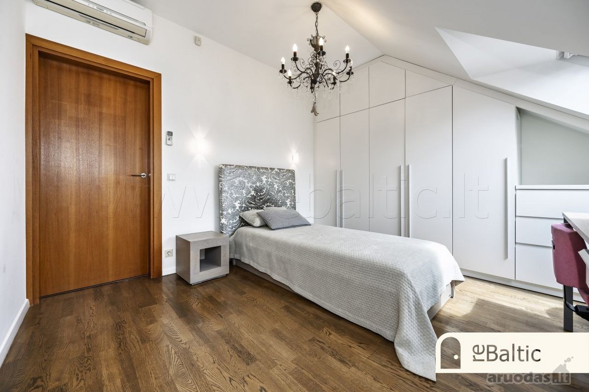 179 m&sup2; apartamentai Vilniaus Senamiesčio - nuotraukos Nr. 31