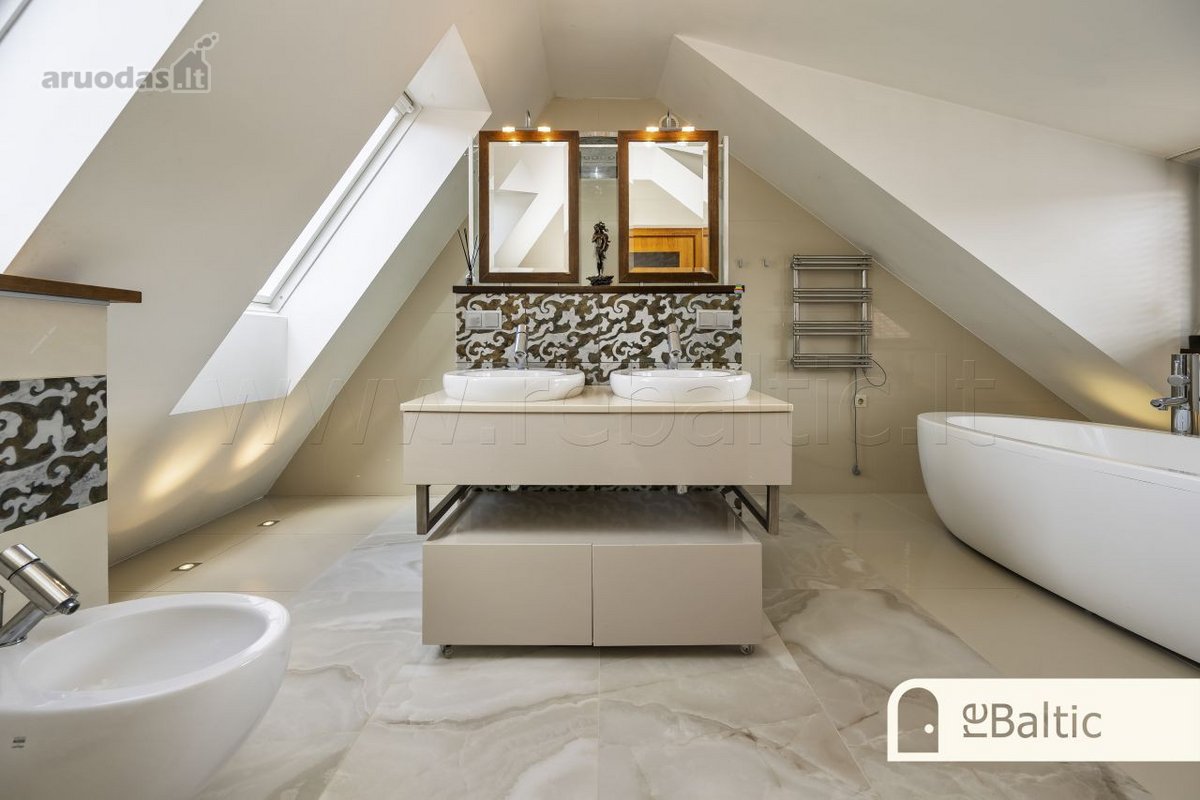 179 m&sup2; apartamentai Vilniaus Senamiesčio - nuotraukos Nr. 36