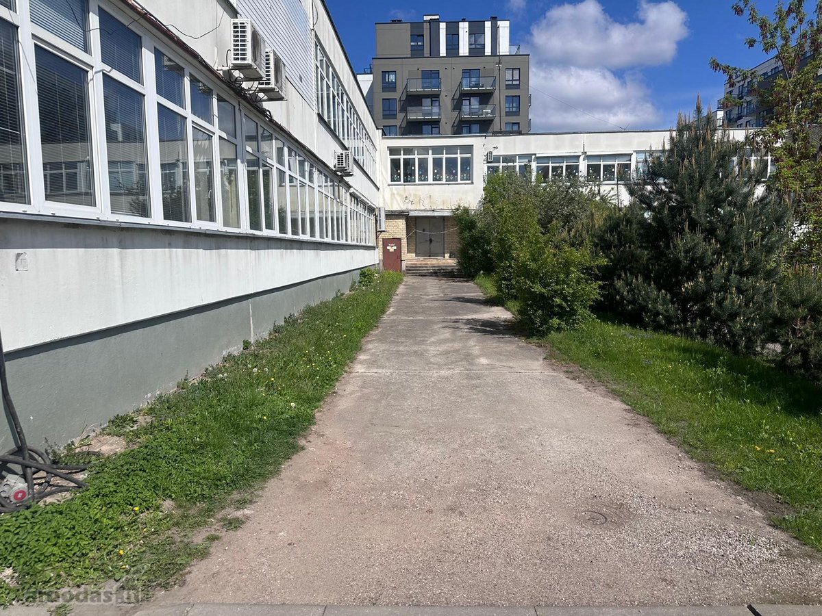 Parduodamas Administracinis Pastatas Su - nuotraukos Nr. 6