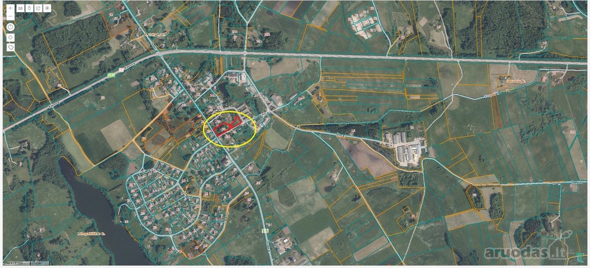 Parduodamas iš išorės renovuotas, bet viduje - nuotraukos Nr. 9
