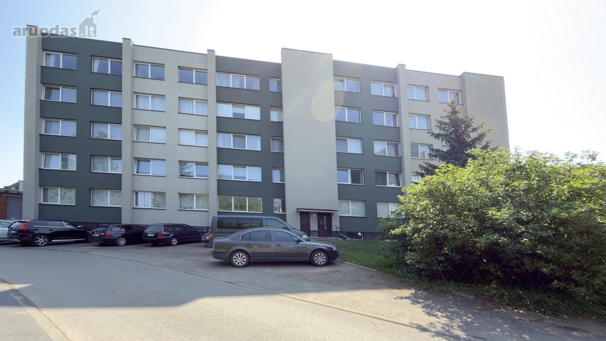 Parduodamas tvarkingas ir jaukus 2 kambarių - nuotraukos Nr. 2