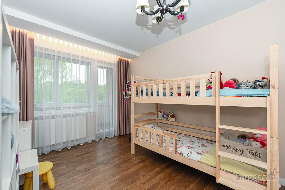 Šviesus ir jaukiai įrengtas butas žalumos - nuotraukos Nr. 12