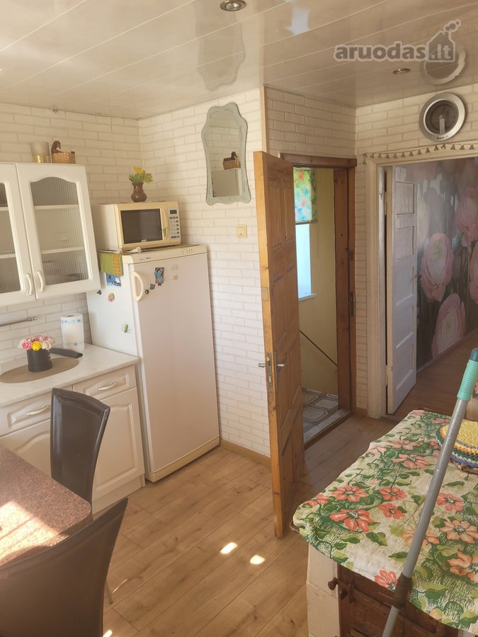 Parduodamas 2 kambarių butas su atskiru - nuotraukos Nr. 7