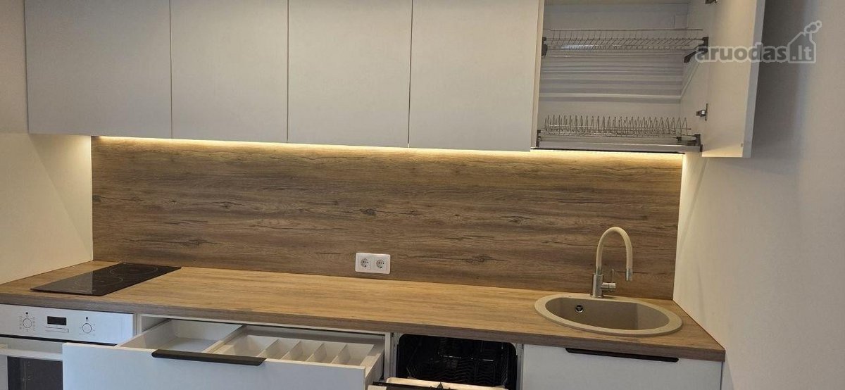Išskirtinis 2 aukštų kotedžas su privačiu - nuotraukos Nr. 6