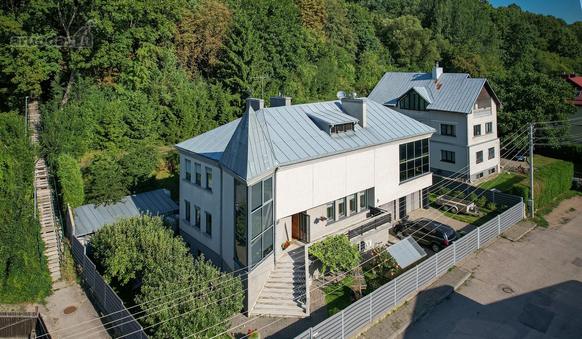 Parduodamas Unikalios Architektūros Mūrinis - nuotraukos Nr. 38