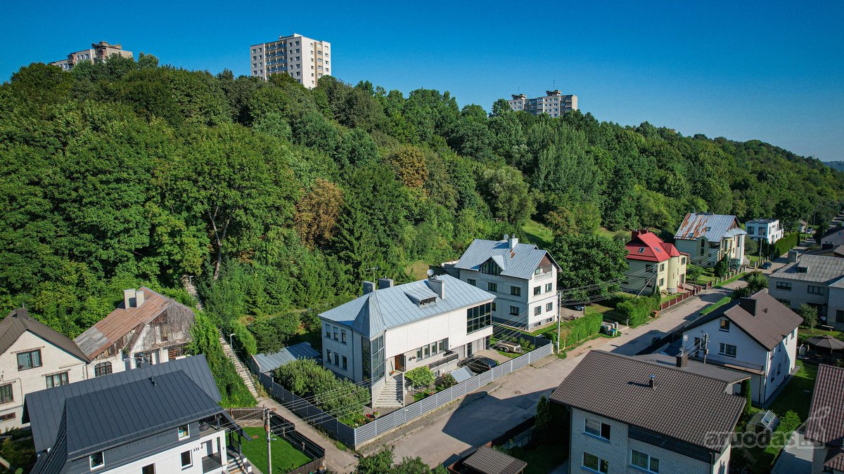 Parduodamas Unikalios Architektūros Mūrinis - nuotraukos Nr. 39