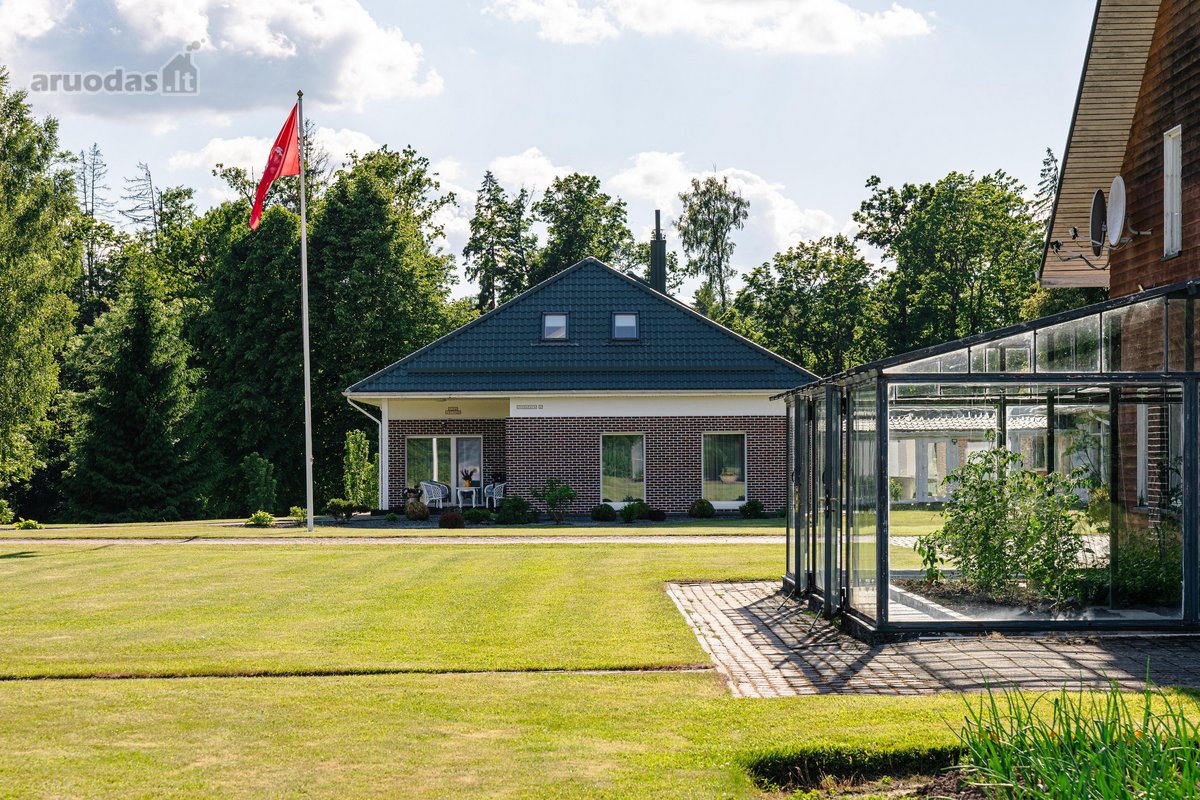 Tarp upės ir dviejų tvenkinių, miško - nuotraukos Nr. 32