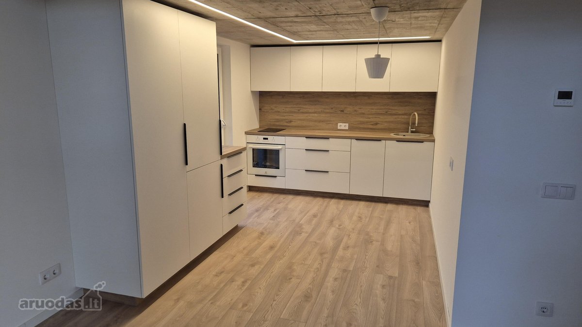 Išskirtinis 2 aukštų kotedžas su privačiu - nuotraukos Nr. 5