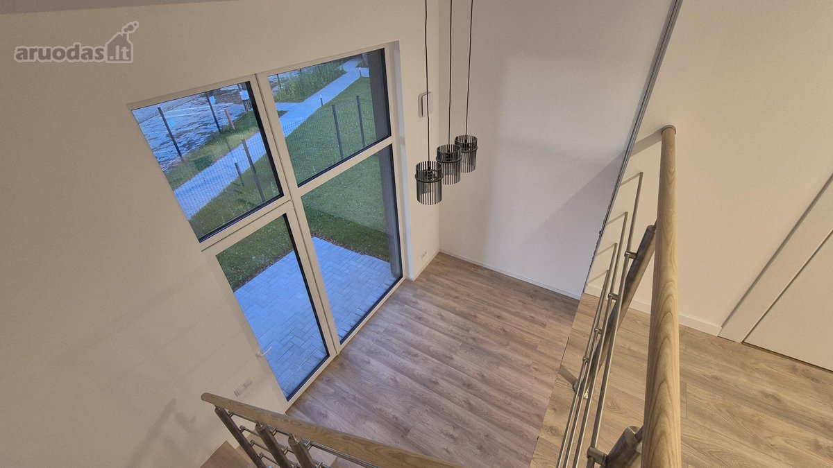 Išskirtinis 2 aukštų kotedžas su privačiu - nuotraukos Nr. 8